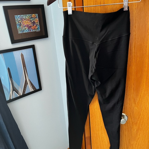 Aerie Black Women's Leggings - Picture 2 of 2